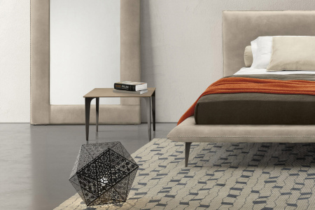 Blade End Table