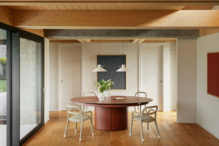 Sesame Extension Dining Table
