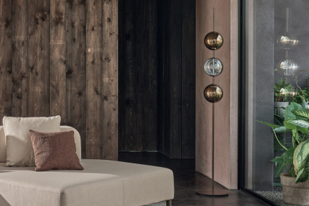 Sferatus Floor Lamp