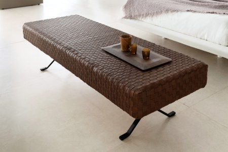 Sigmund Bench
