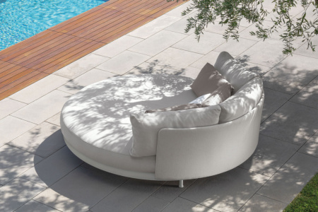 Slam Daybed