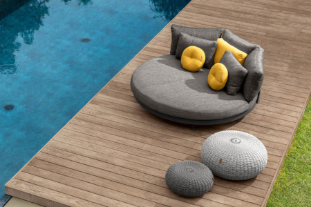 Slam Daybed