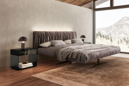 Steel Replis Bed