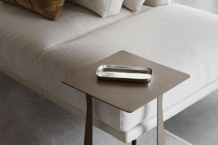 Strauss Sofa with Peninsula