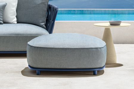 Swipe Pouf