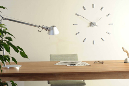 Tacon I Clock
