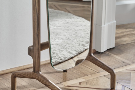 Timothy Mirror