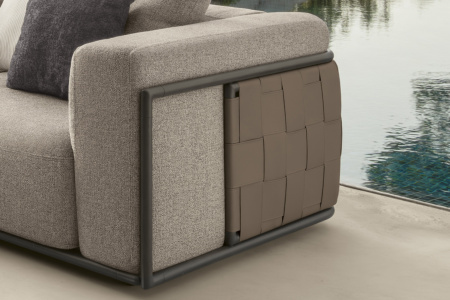 Tresse Sofa