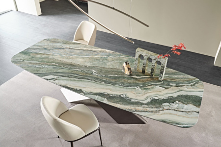 Gordon Keramik Dining Table