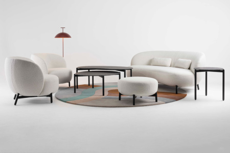 Undique End Table