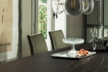 Universe Barrel Dining Table