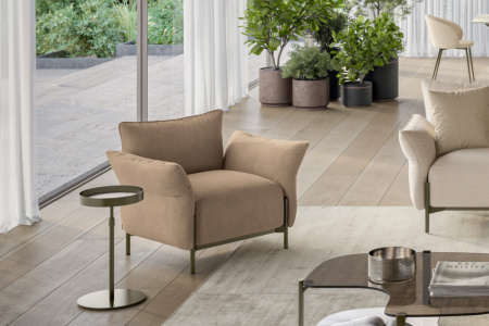 Victor Armchair