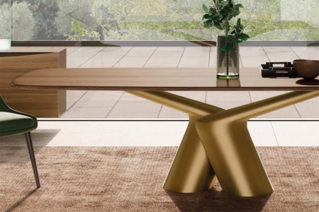 Victor Dining Table