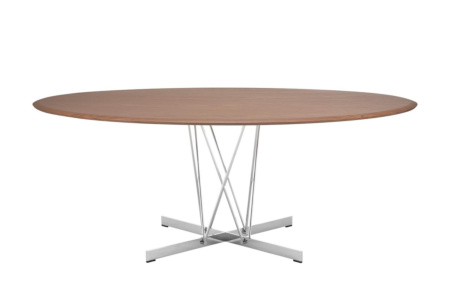 Viscount of Wood Oval Dining Table