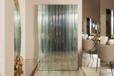 Vu Mirror