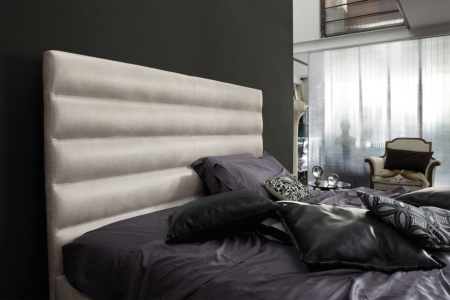 Wafer Night Bed