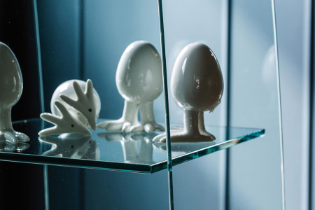 Open Wind Glass Curio