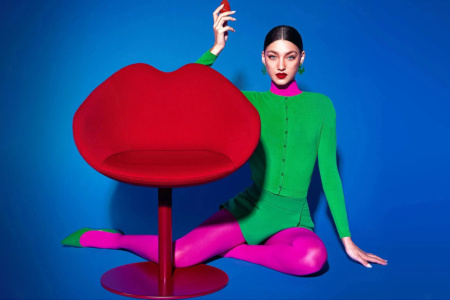 XOXO Armchair