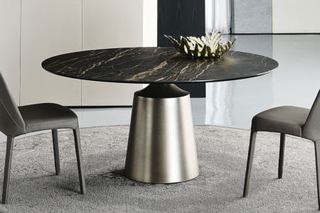 Yoda Keramik Dining Table