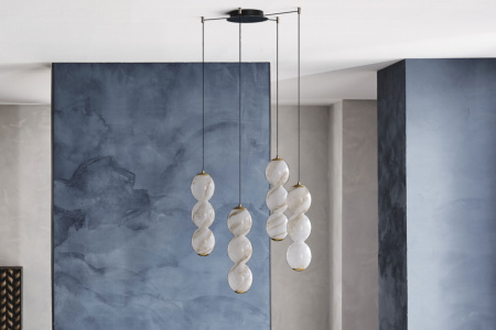 Zanziball Chandelier