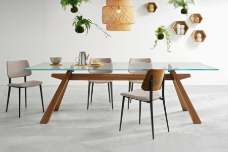 Zeus Dining Table