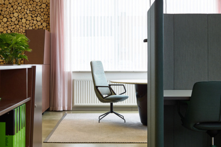 Zuma High Back Chair