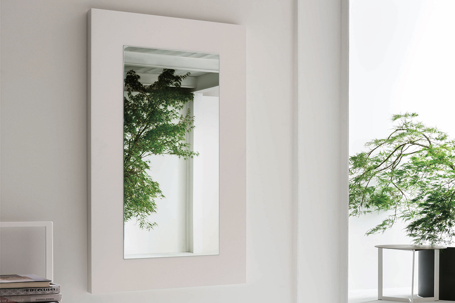 Dolce Vita Mirror