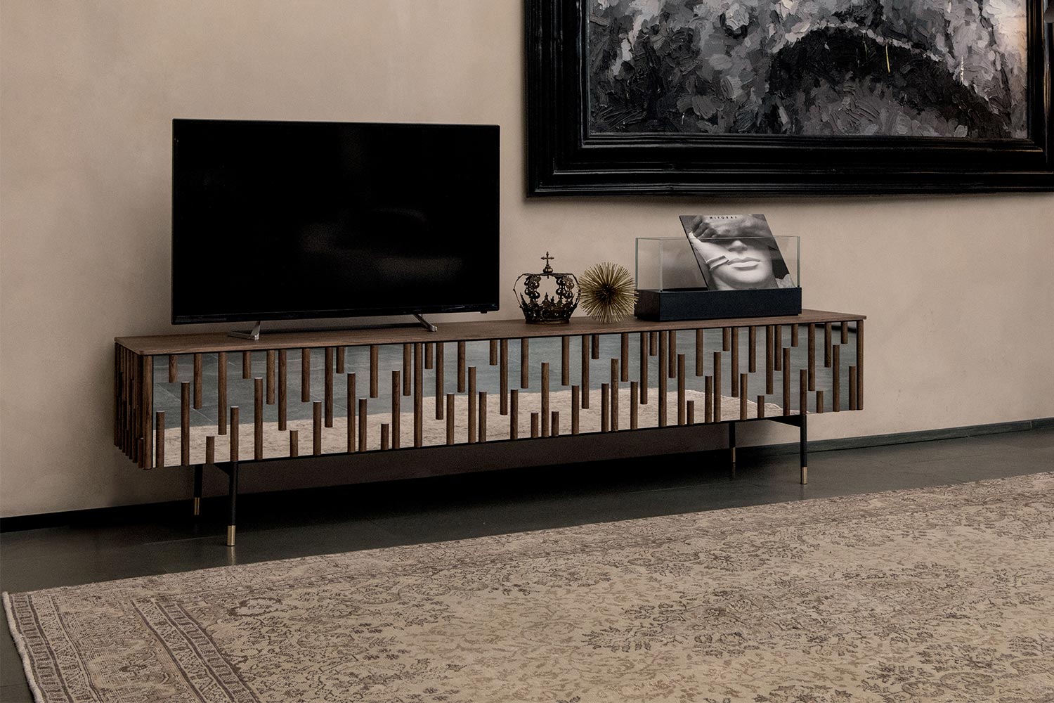 Drops TV Stand