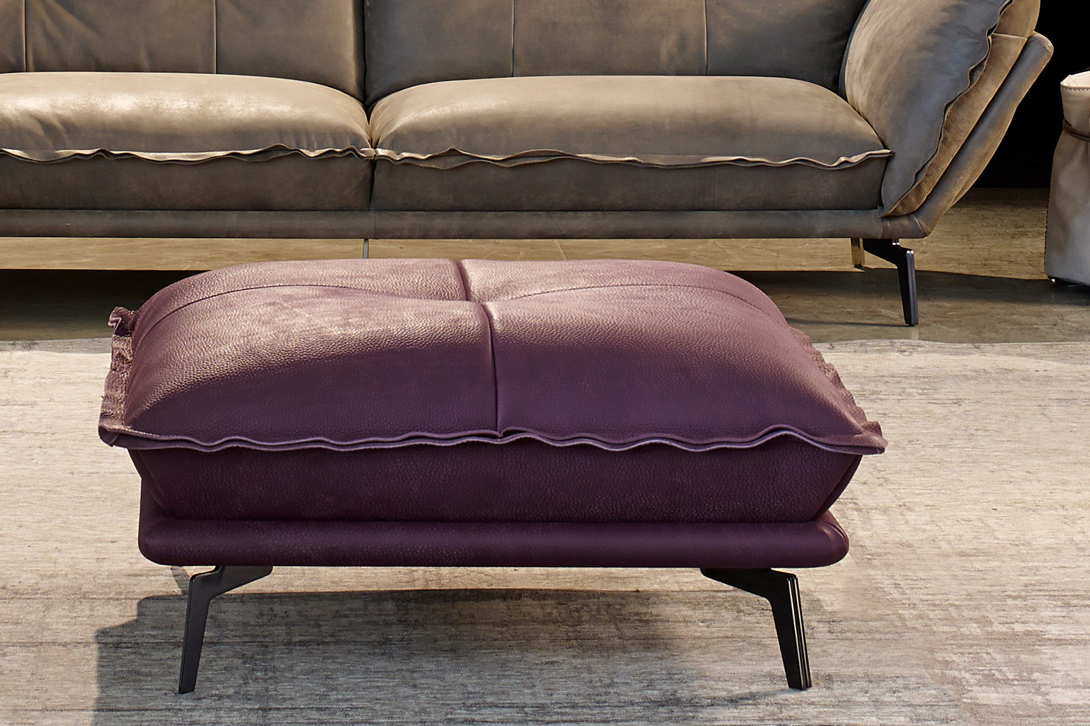 Hollywood Ottoman