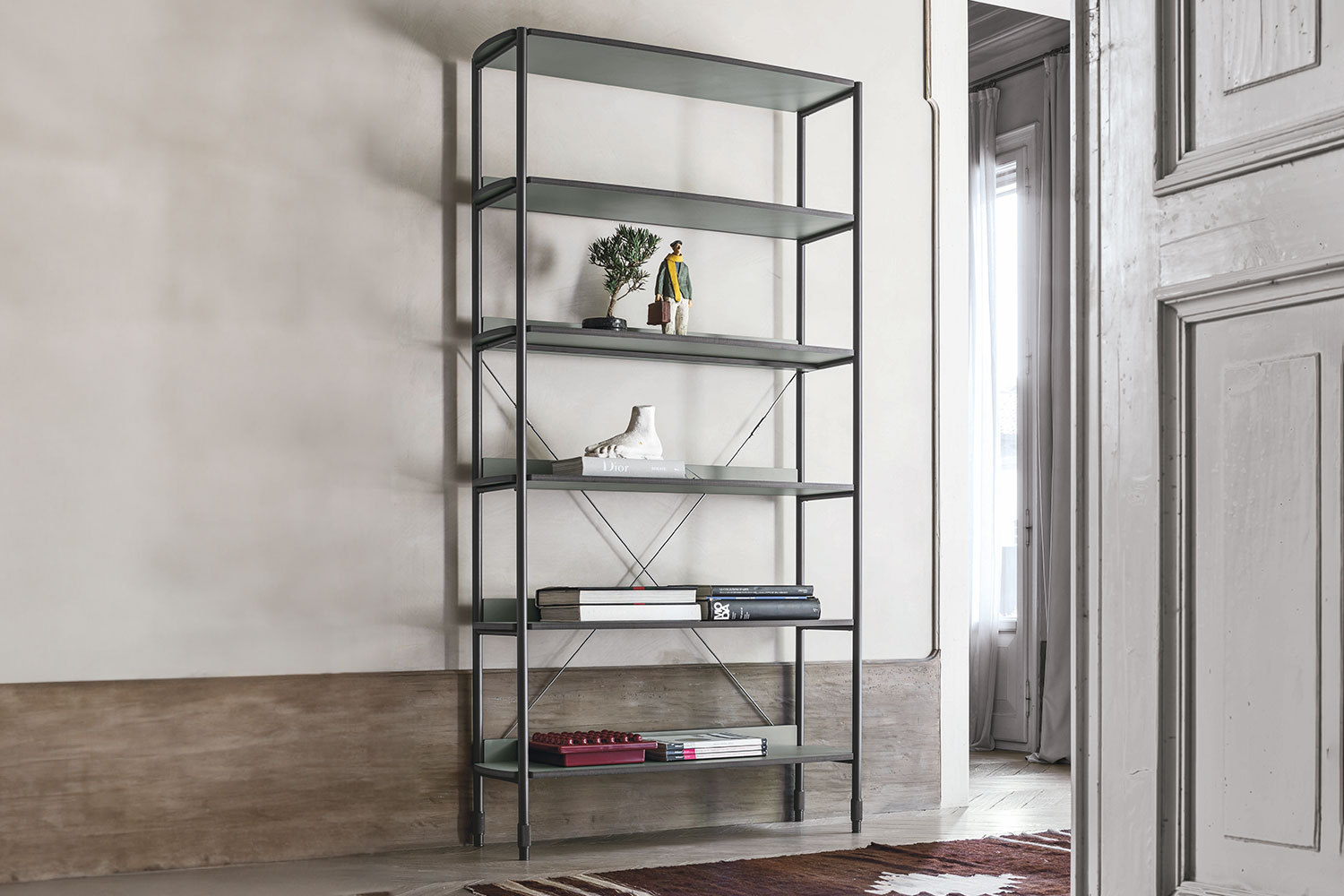 Ink TI115 Bookshelf