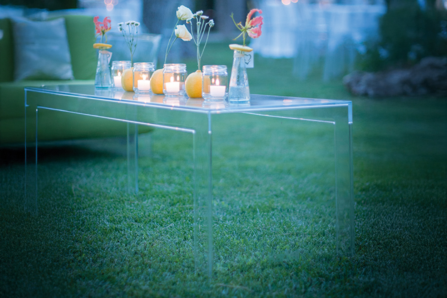 kartell カルテル o meda ヴィンテージ Invisible Side Table Quickship by Kartell | room service 360°