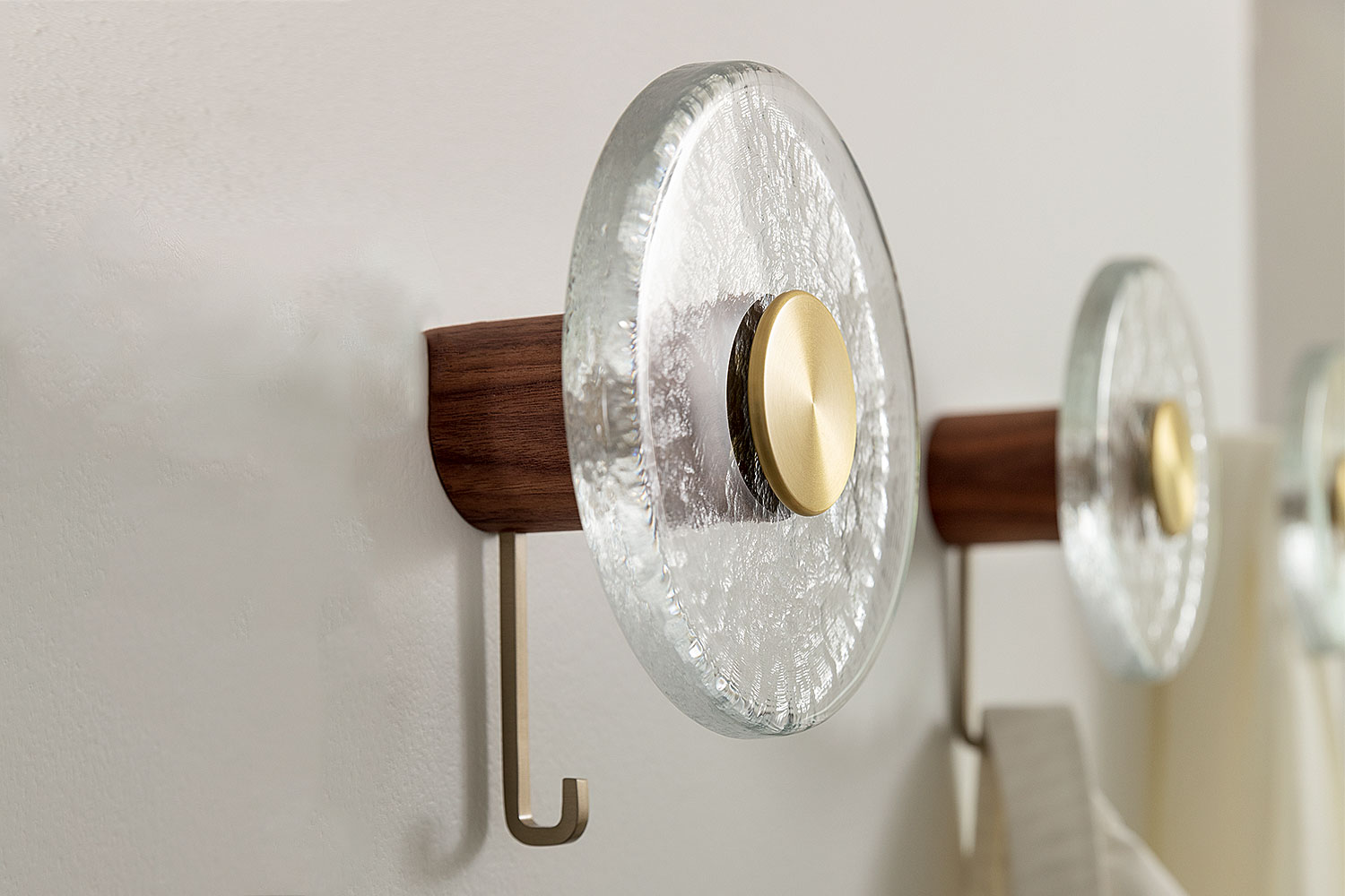 Jupiter Coat Hanger