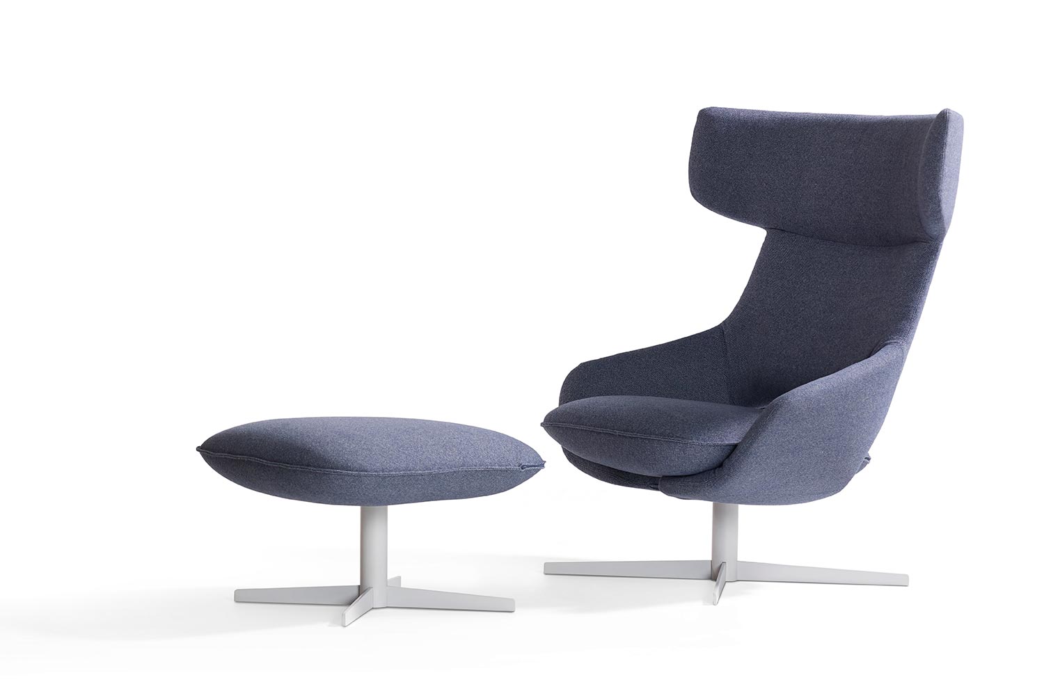 Kalm Armchair