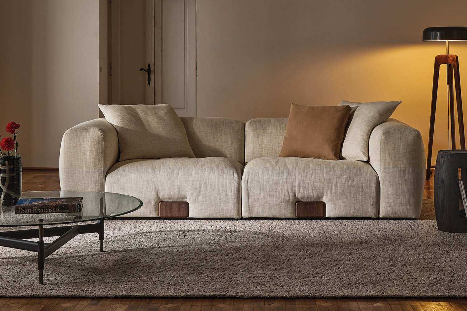 Koji Sofa