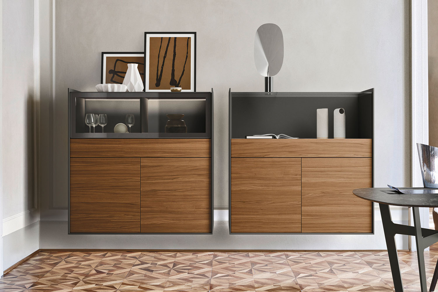 Lampo L7C19 Wall-Mounted Cupboard