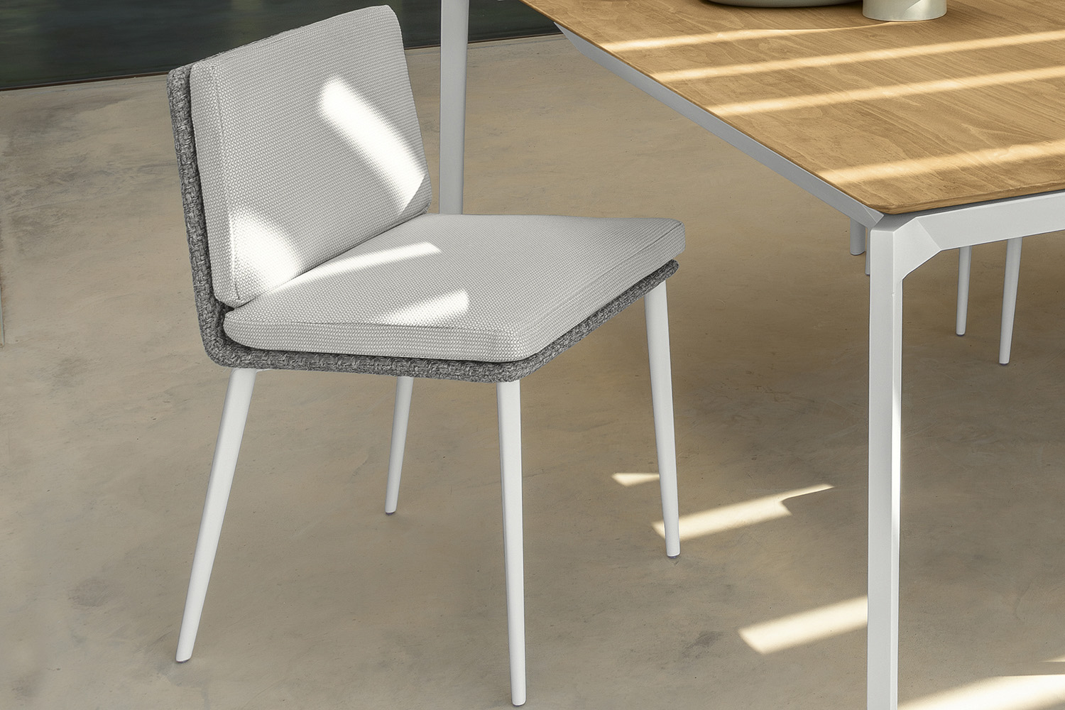 Leaf Dining Chair