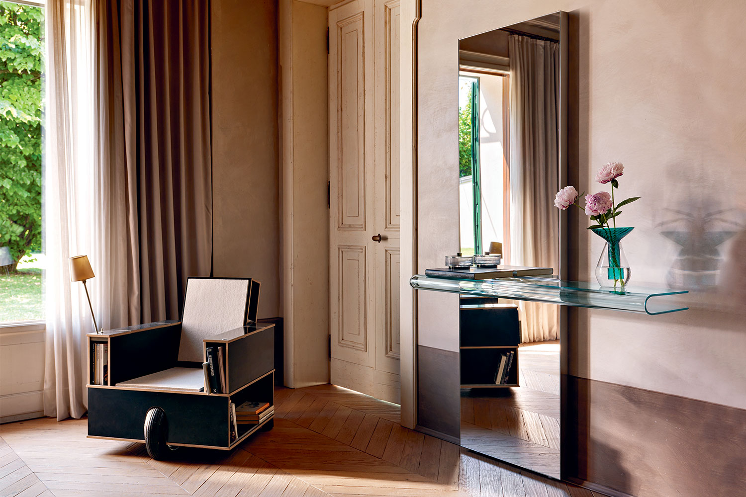 Let Me See Console Mirror by Fiam Italia | room service 360°