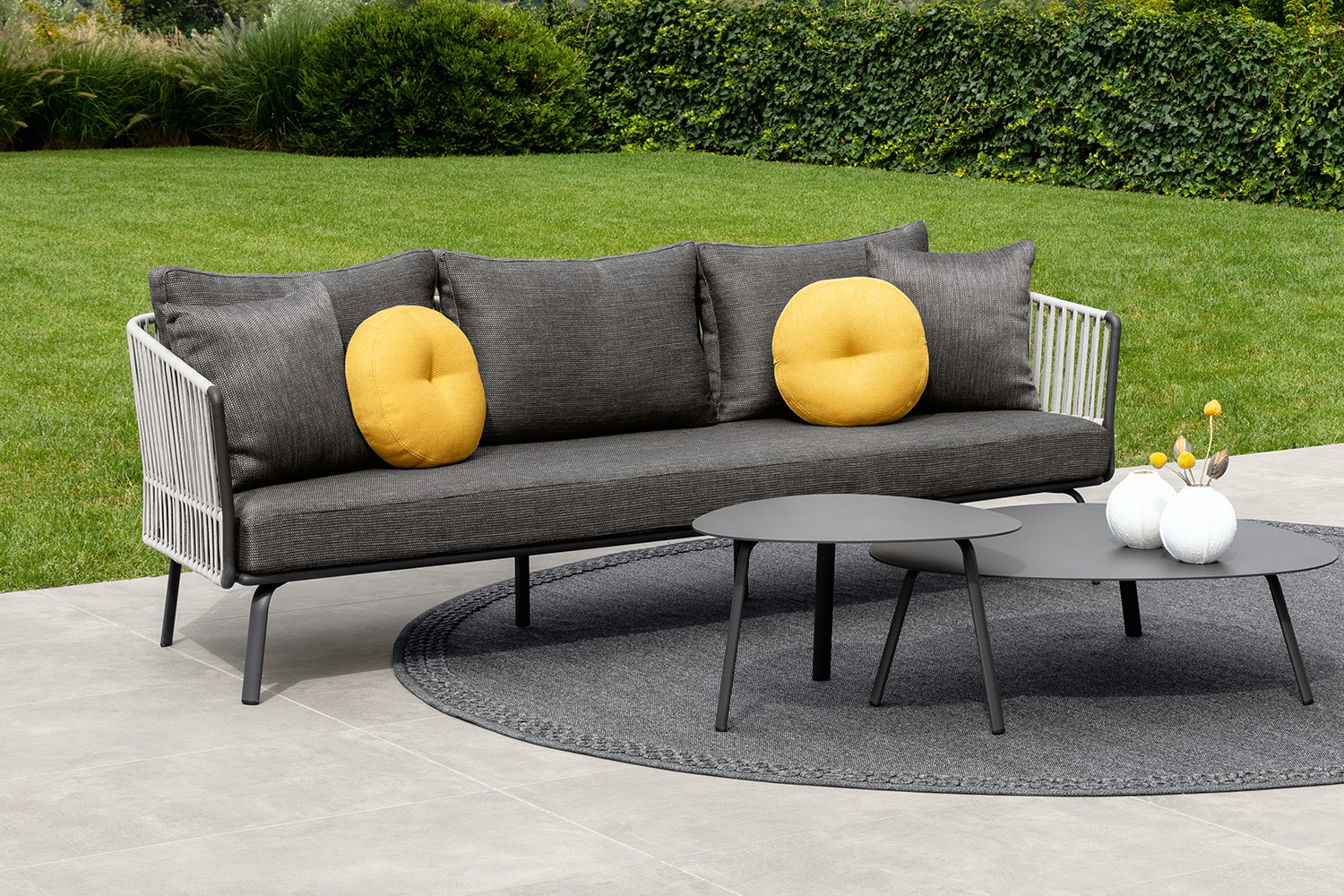 Milo Sofa
