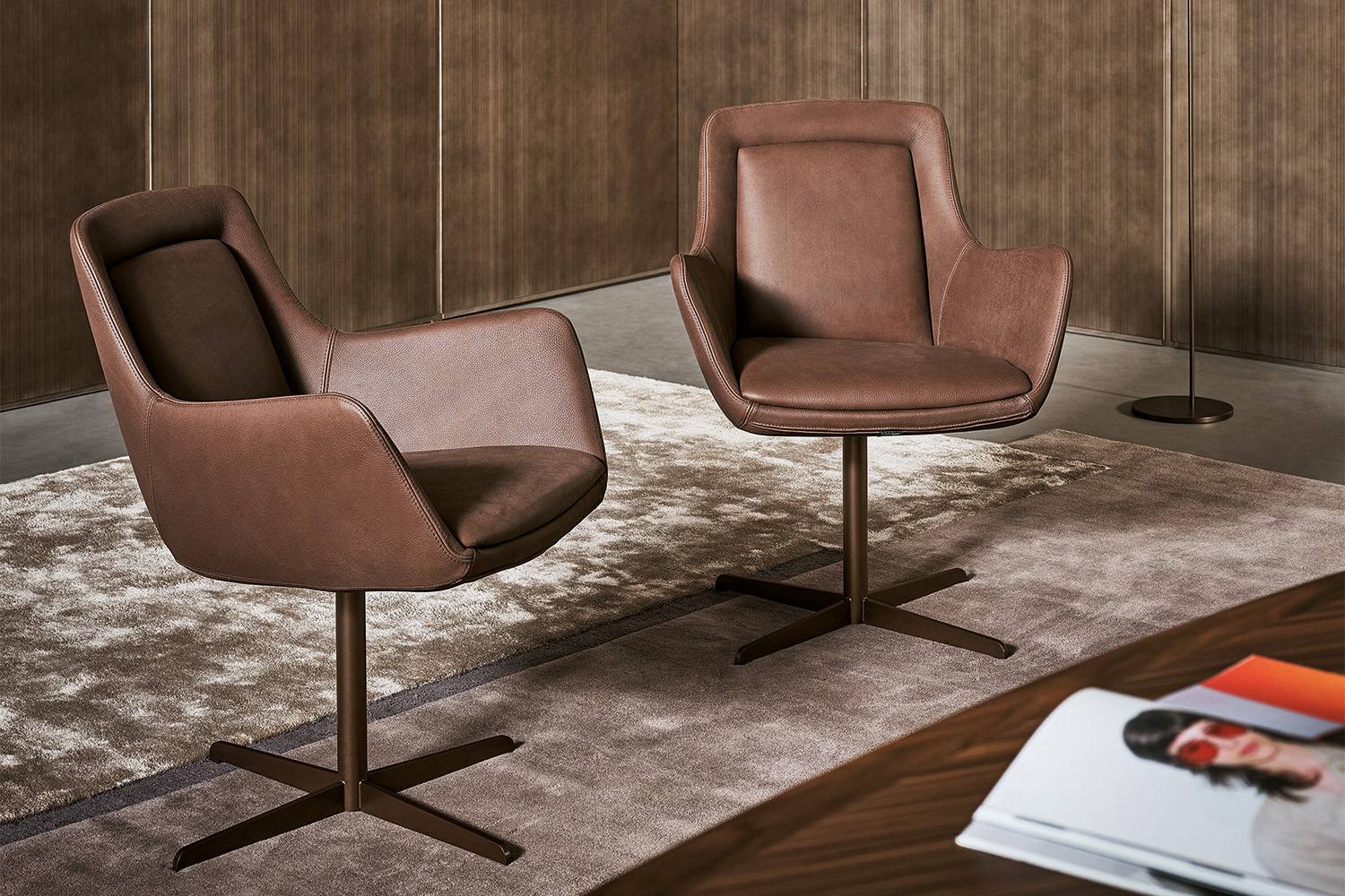 Newton Swivel Chair