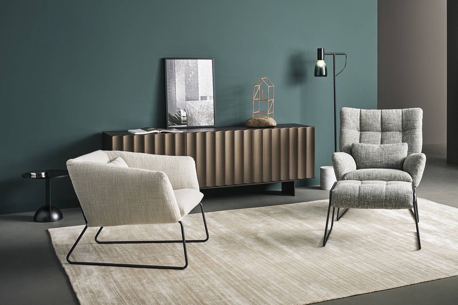 Nikos Armchair
