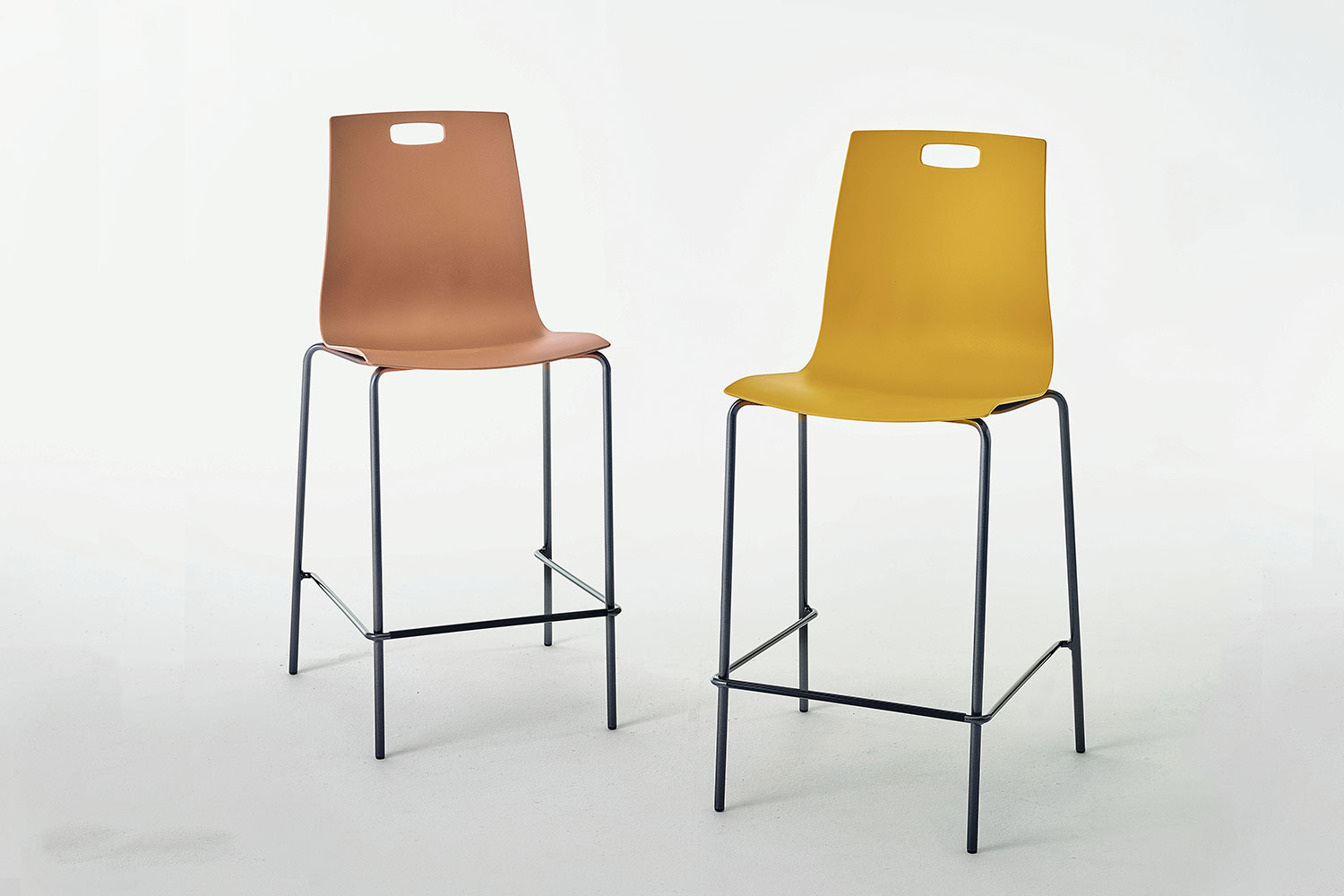 Olly Bar Stool