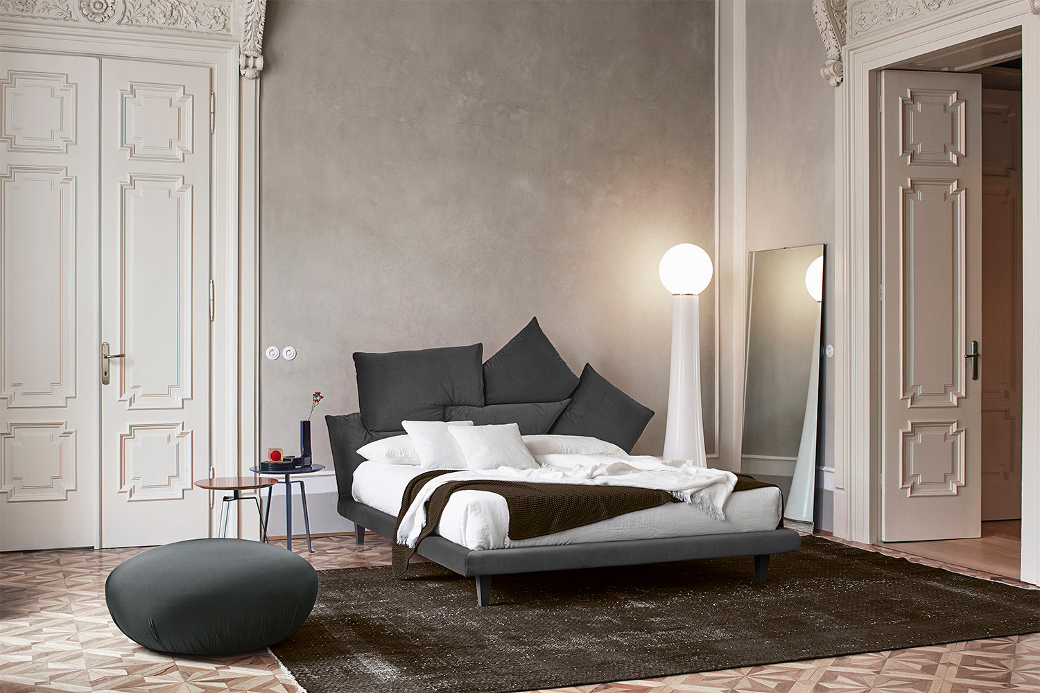 Picabia Bed