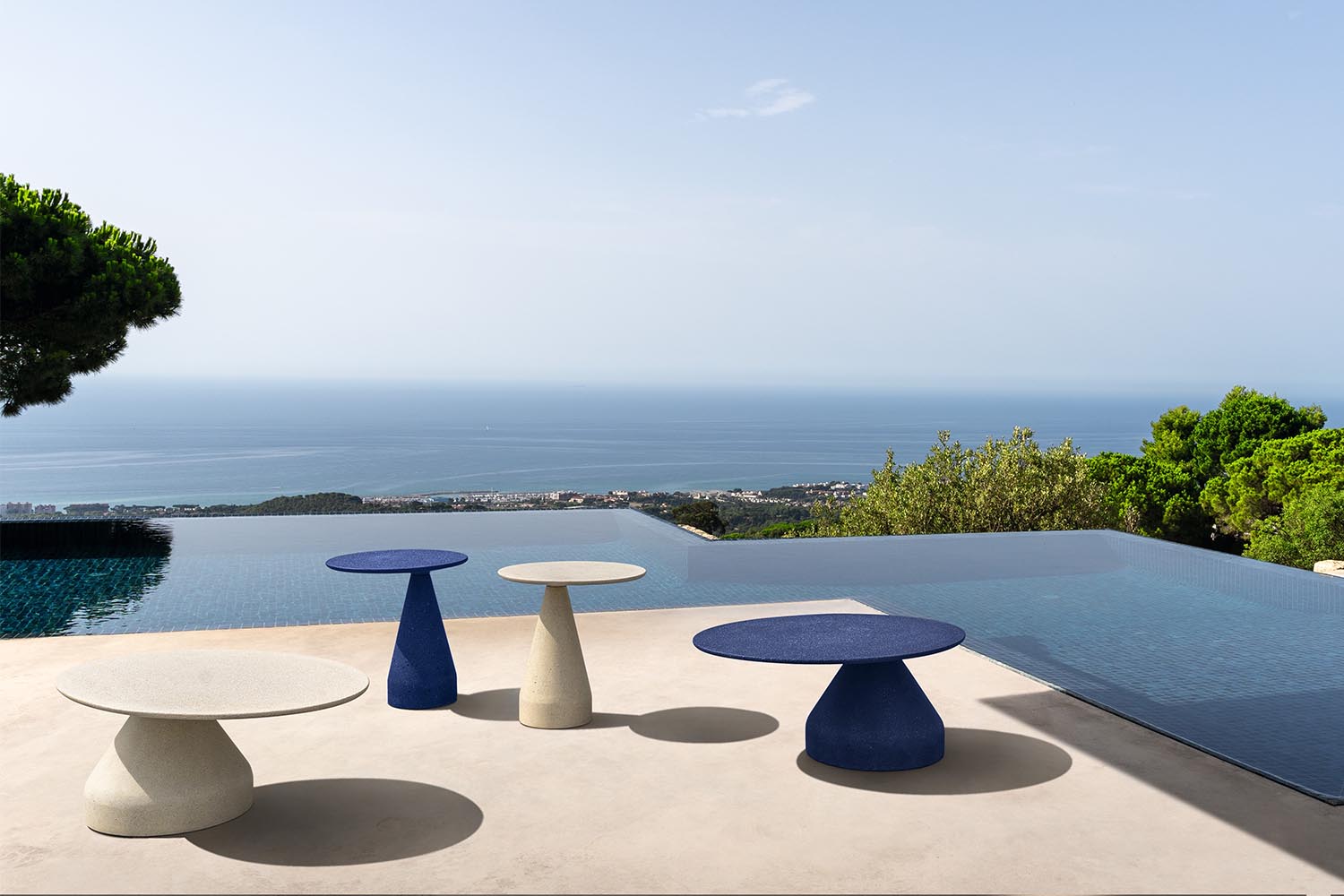 Plaza Coffee Table