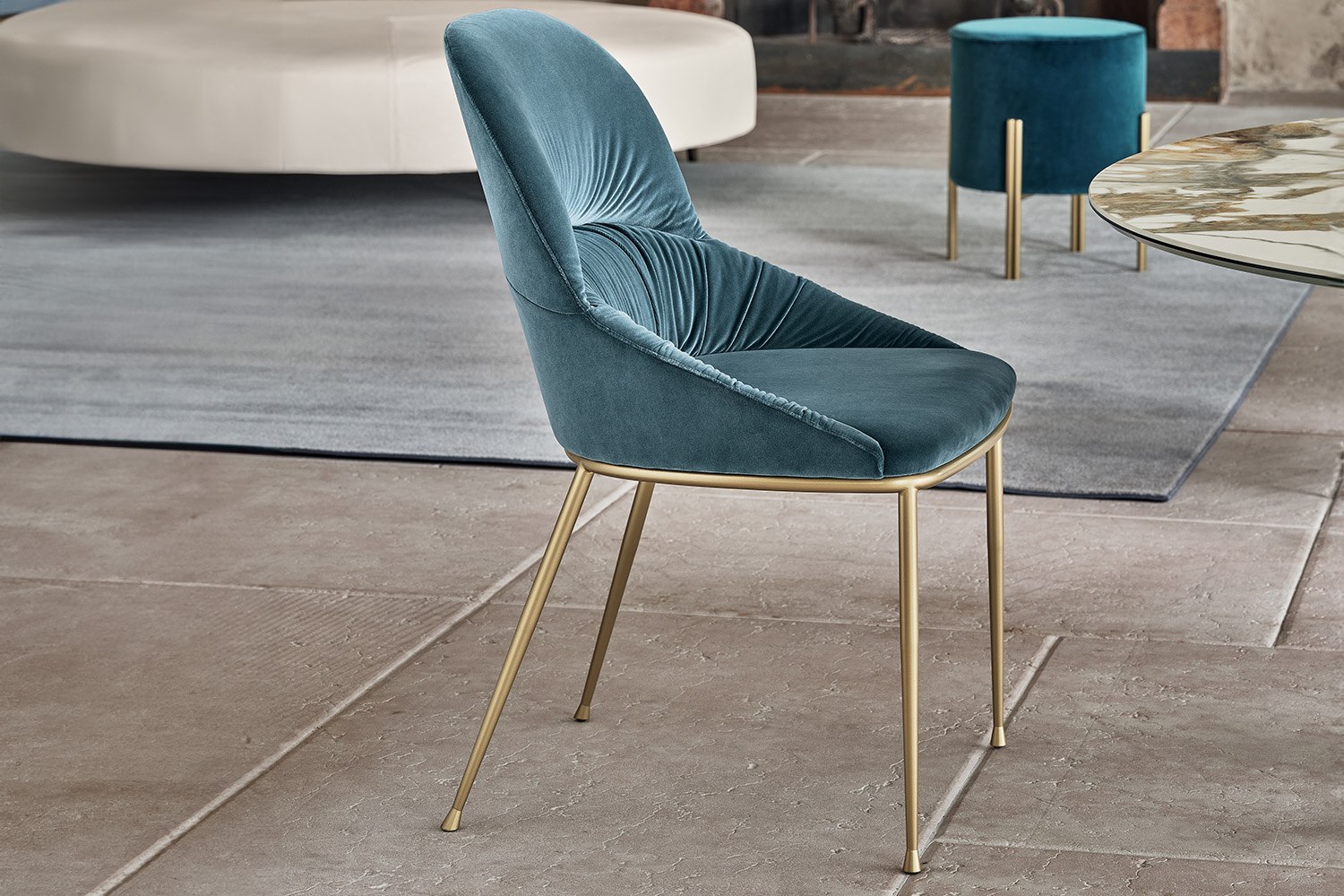 Queen Dining Chair