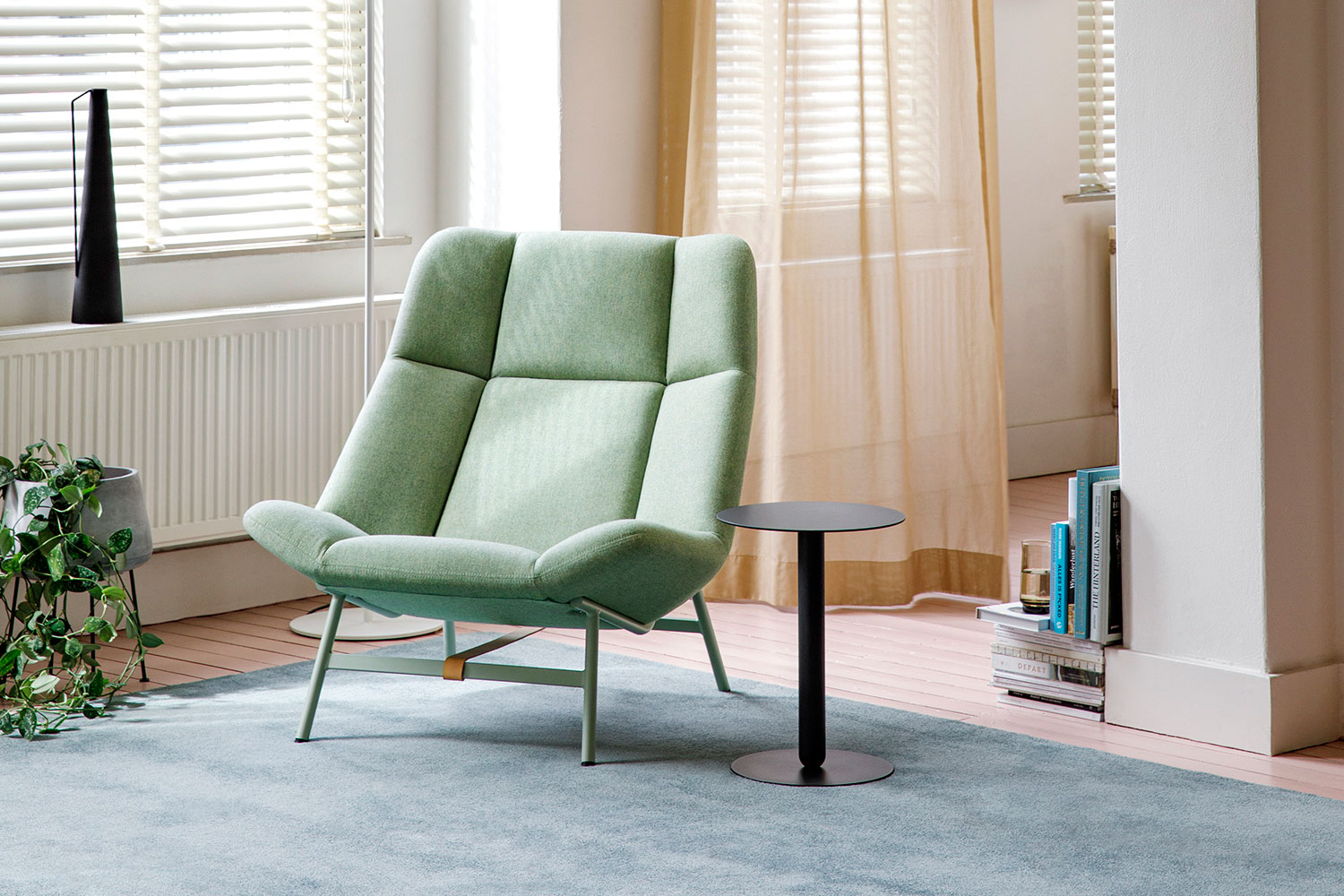 Soft Facet Lounge Chair