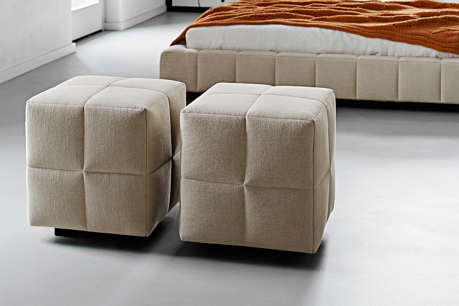 Squaring Pouf