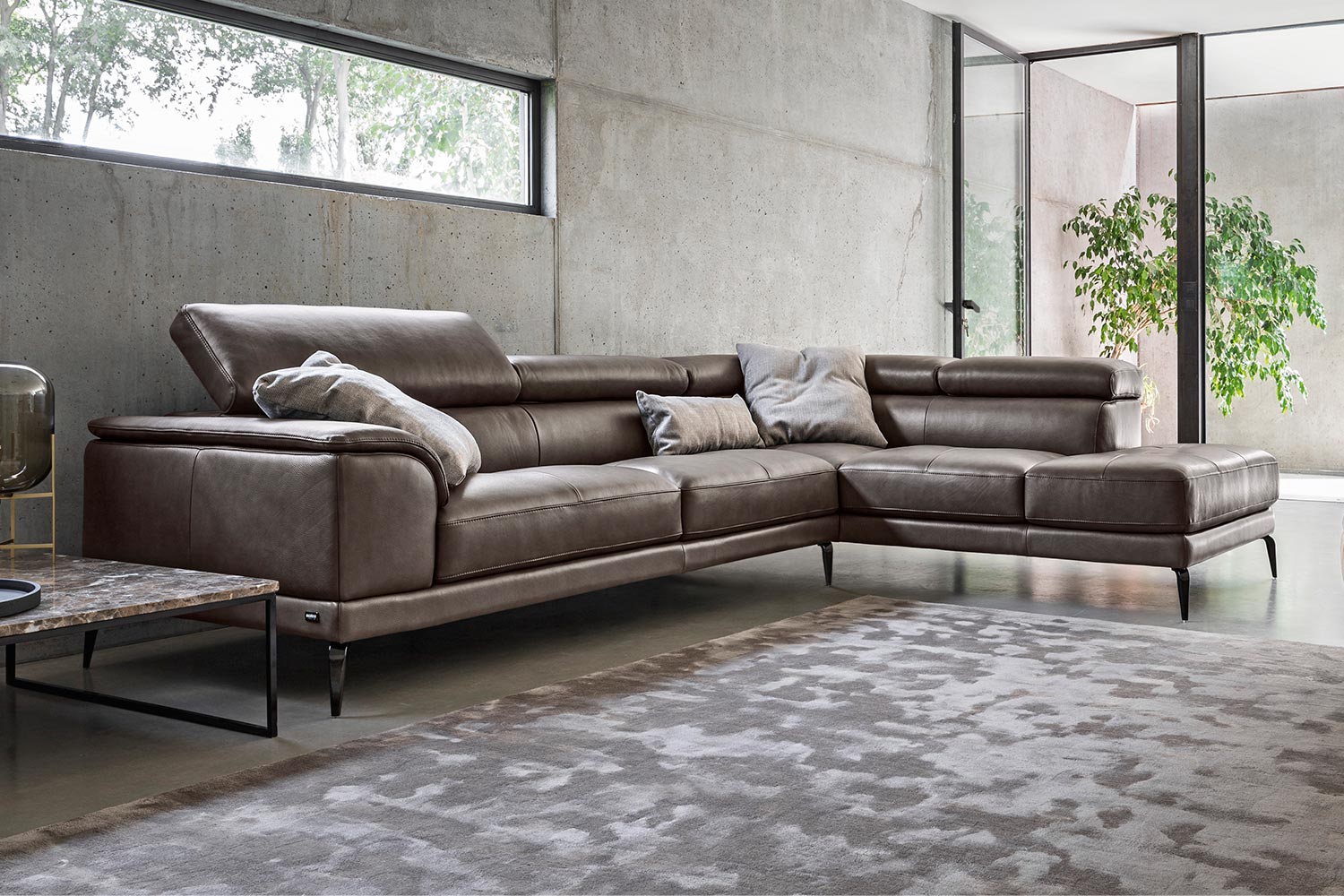 Tiziano Corner Sectional Sofa
