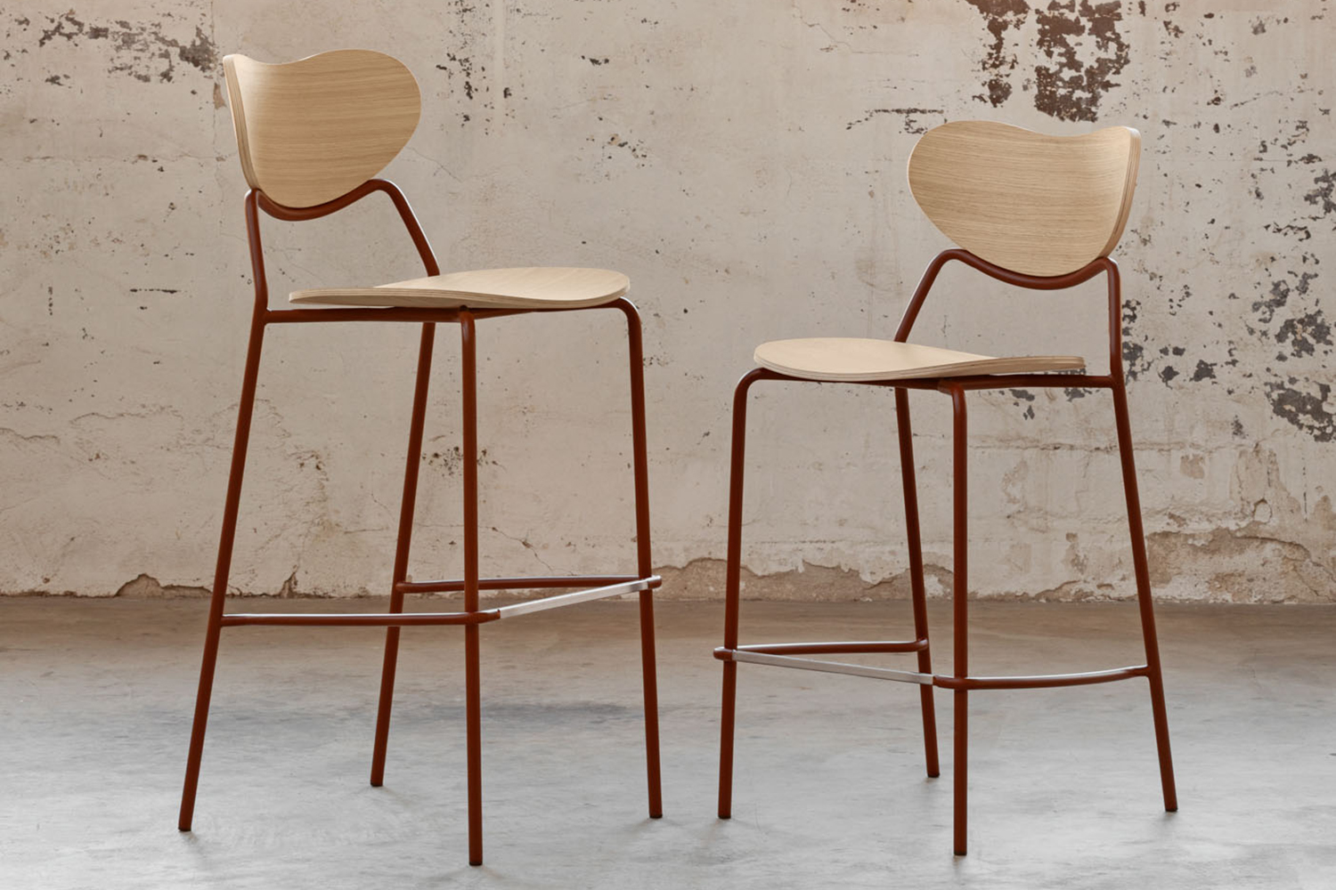 Vida Bar Stool