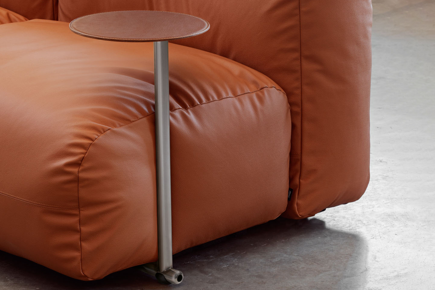 Yak End Table