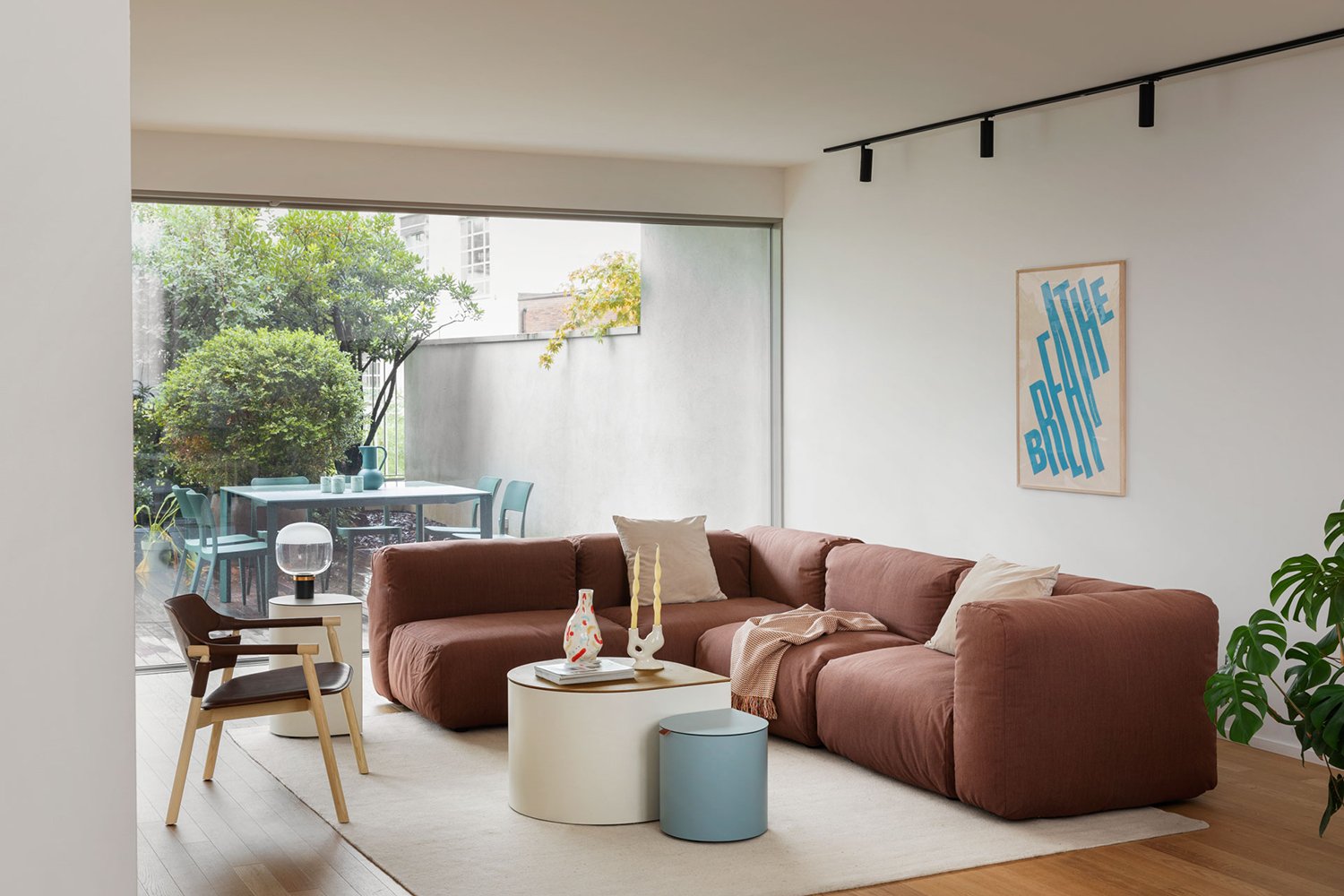 Yak Sectional Sofa
